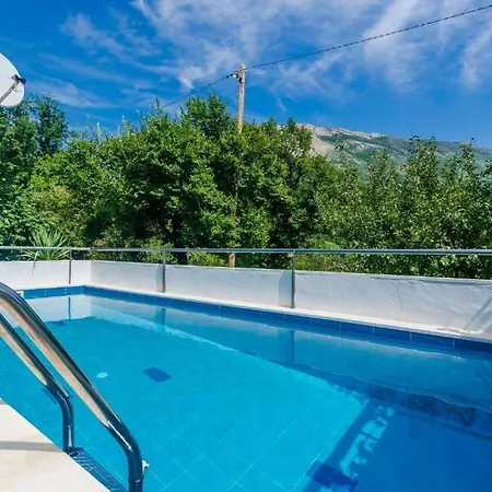 Tranquil With Pool * Gruda