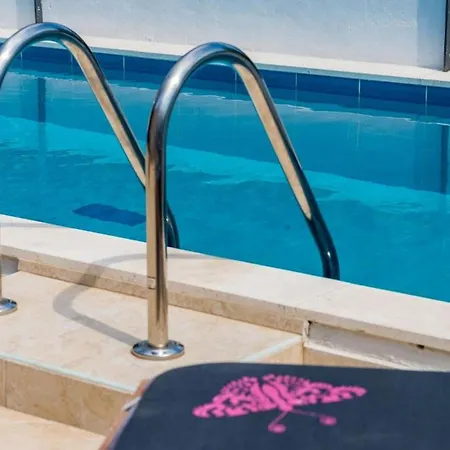Tranquil With Pool Villa