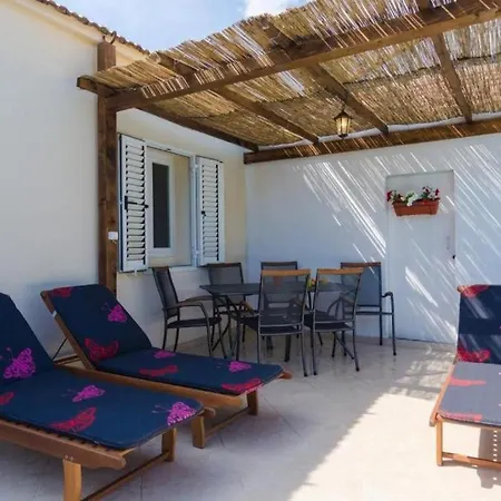 Tranquil With Pool Villa